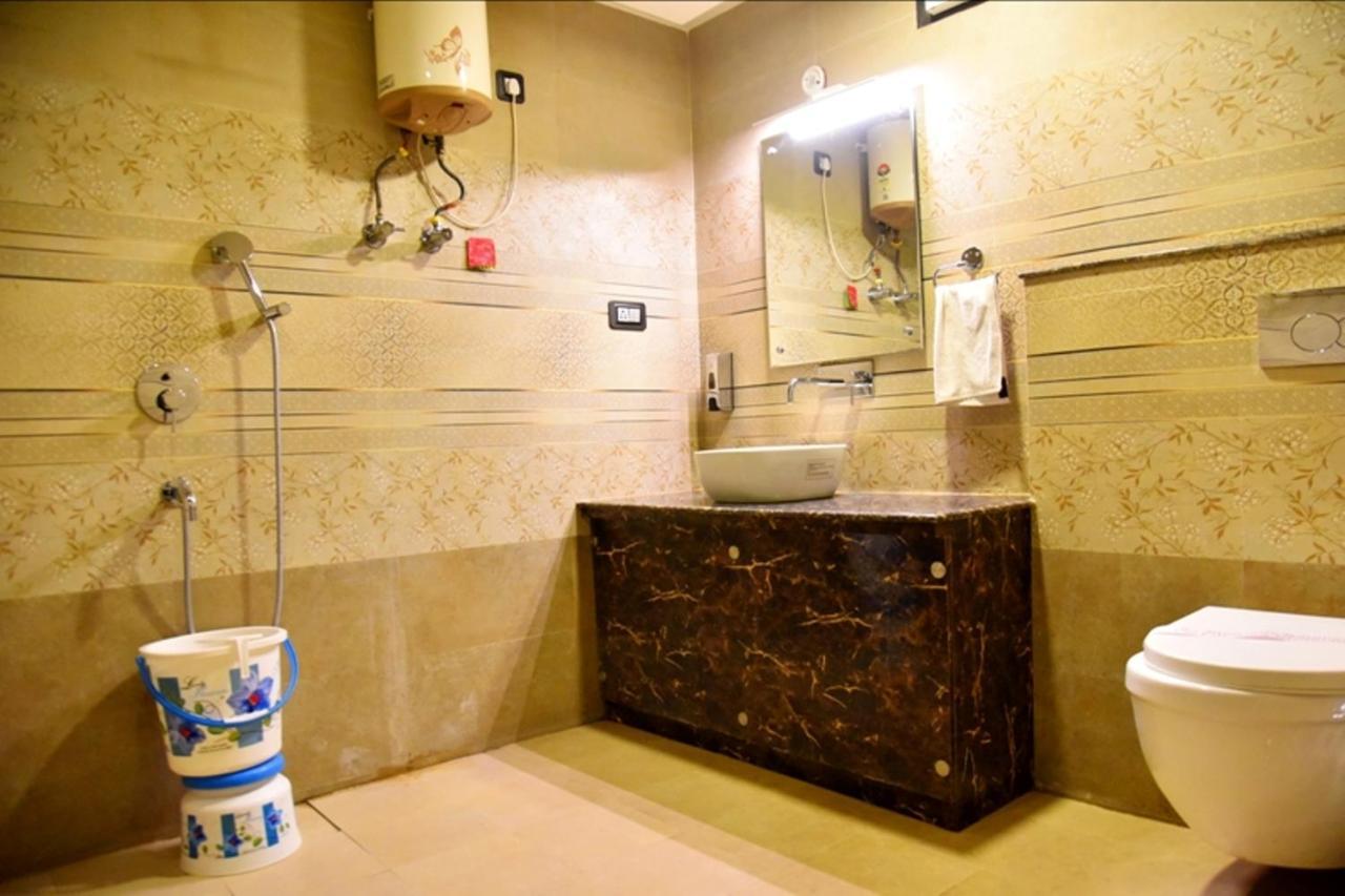 Hotel Vinayak Λάκναου Εξωτερικό φωτογραφία